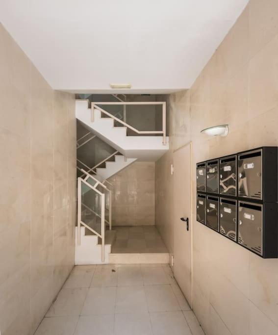 Atico Con Terraza Y Chimenea Junto A Universidad Alcalá de Henares Екстериор снимка