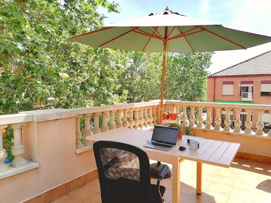 Atico Con Terraza Y Chimenea Junto A Universidad Alcalá de Henares Екстериор снимка