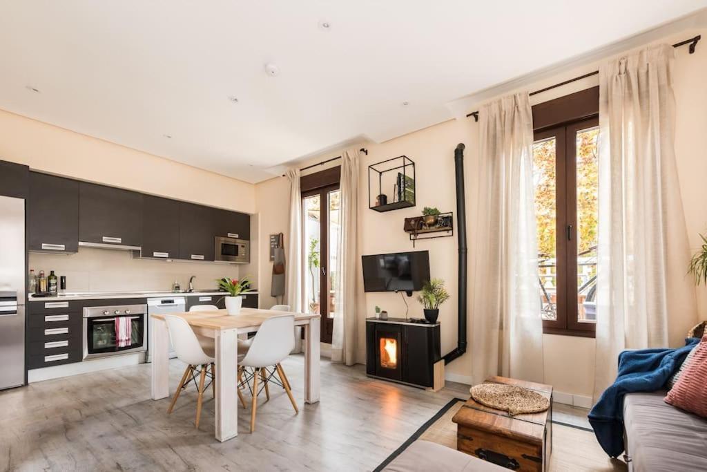 Atico Con Terraza Y Chimenea Junto A Universidad Alcalá de Henares Екстериор снимка
